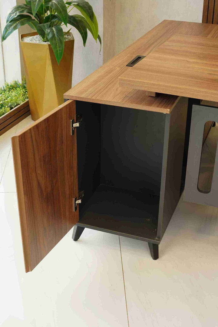 Slyn SLYN Executive Desk – Offinex.pk
